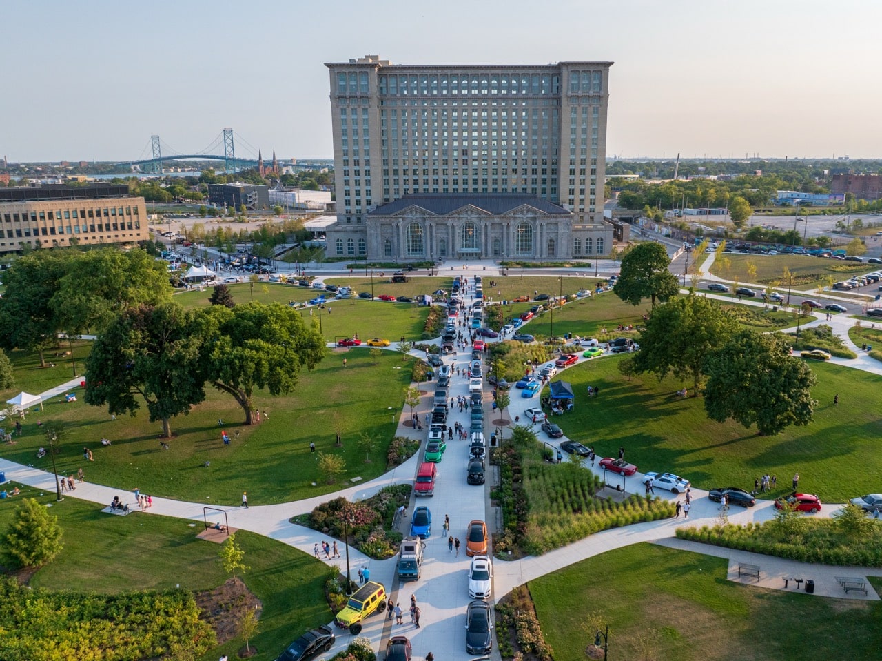 Cars At The Station Detroit