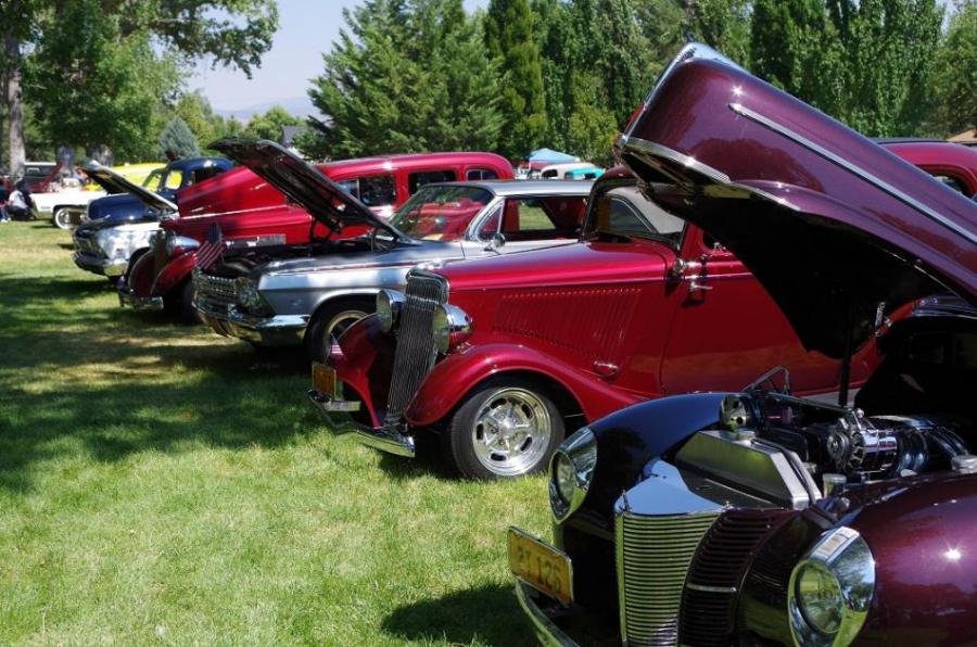 Karson Kruzer's 38th Annual Run What Cha Brung Car Show