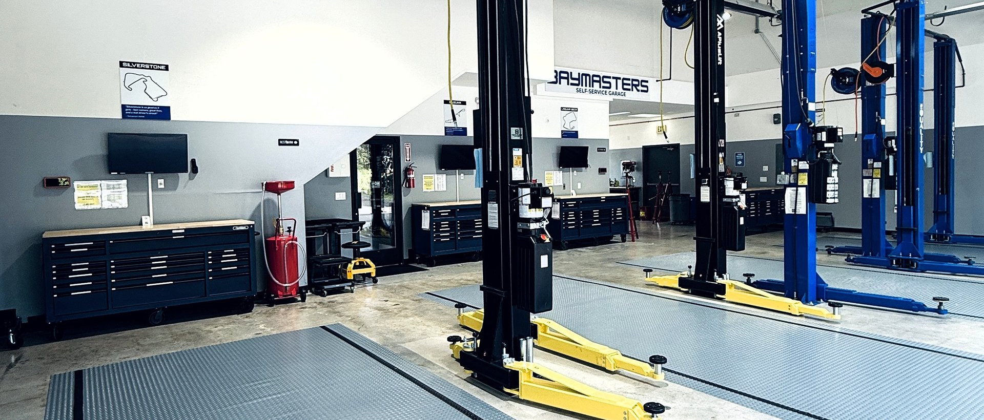 Cars And Coffee At Baymasters Self-Service Garage