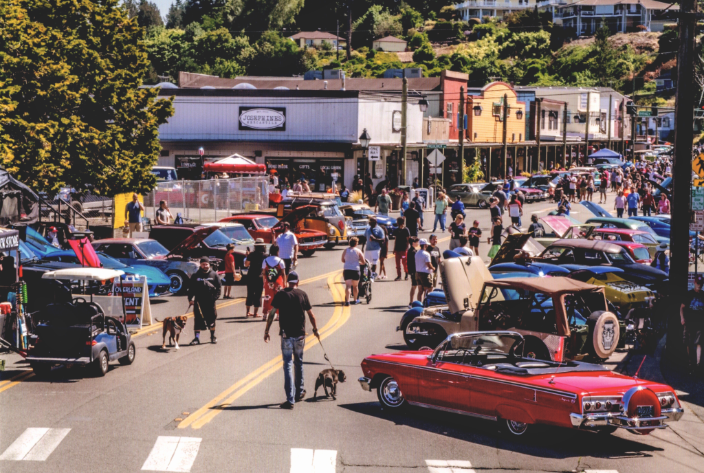 Cruz Car Show Port Orchard