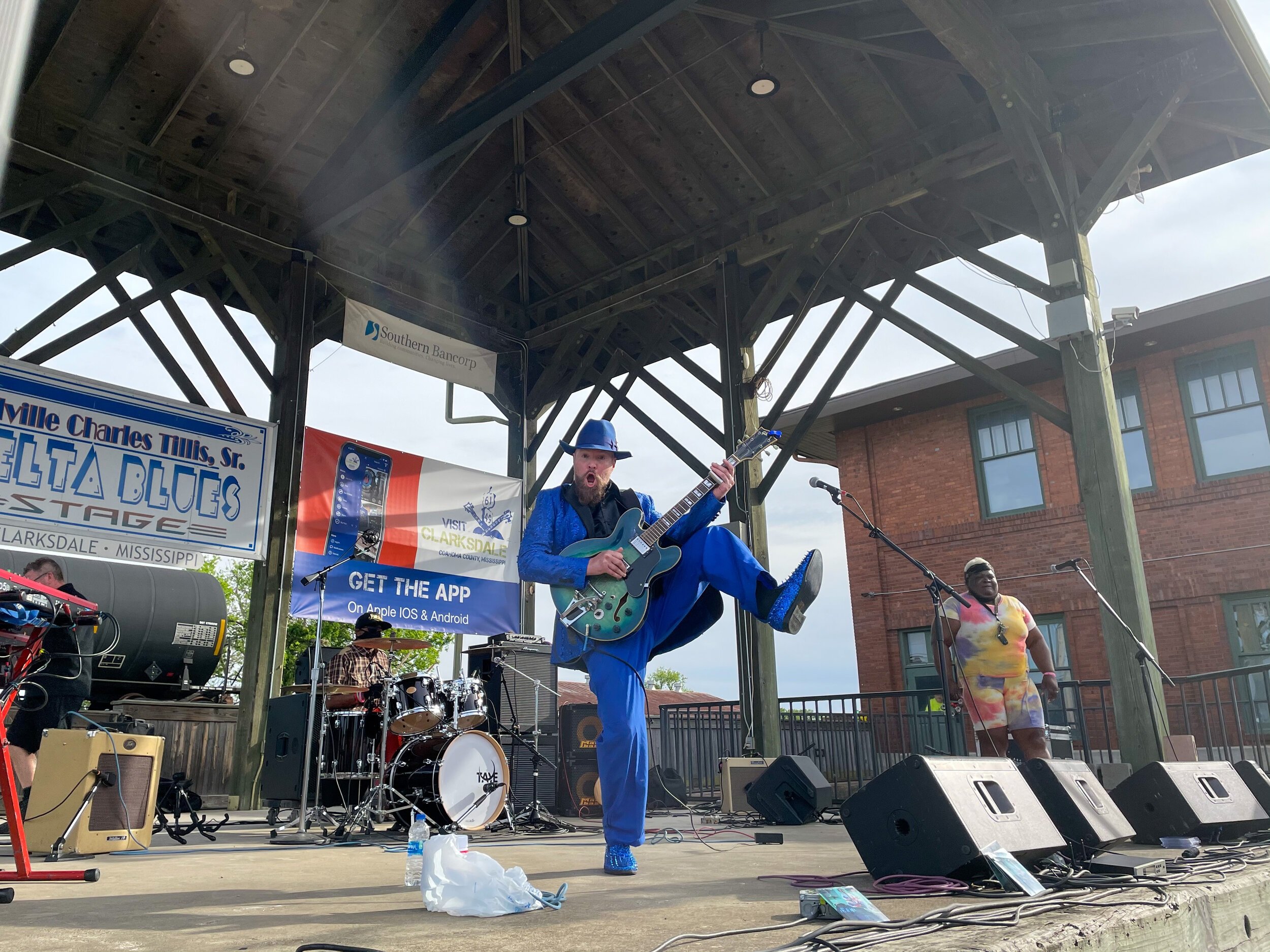 Cruzn The Crossroads Car & Truck Show