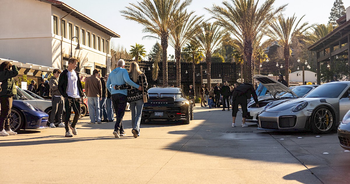 Marin's Motor Social at Strawberry Village