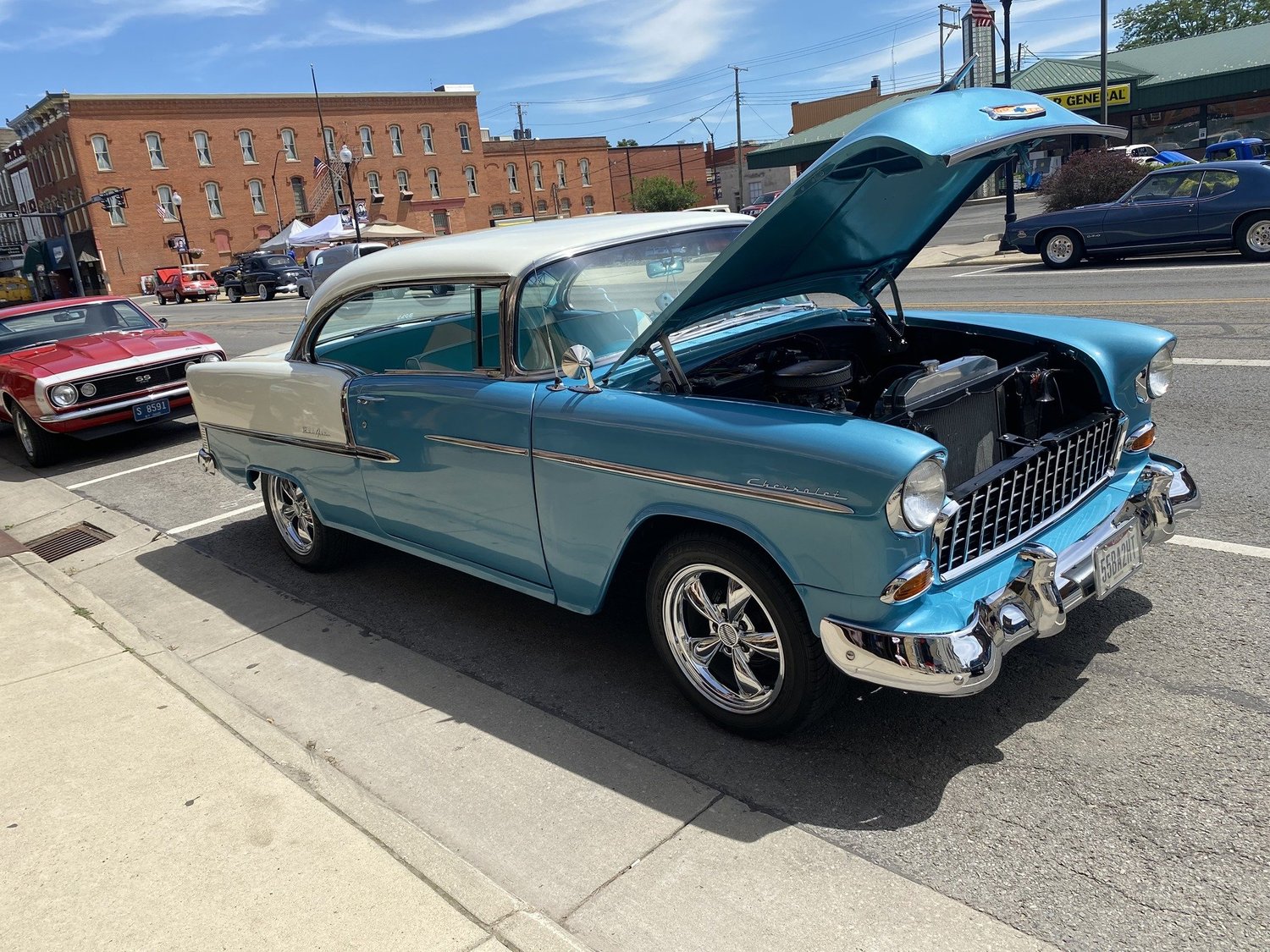 FOP Cruisin' with the Cops Car Show