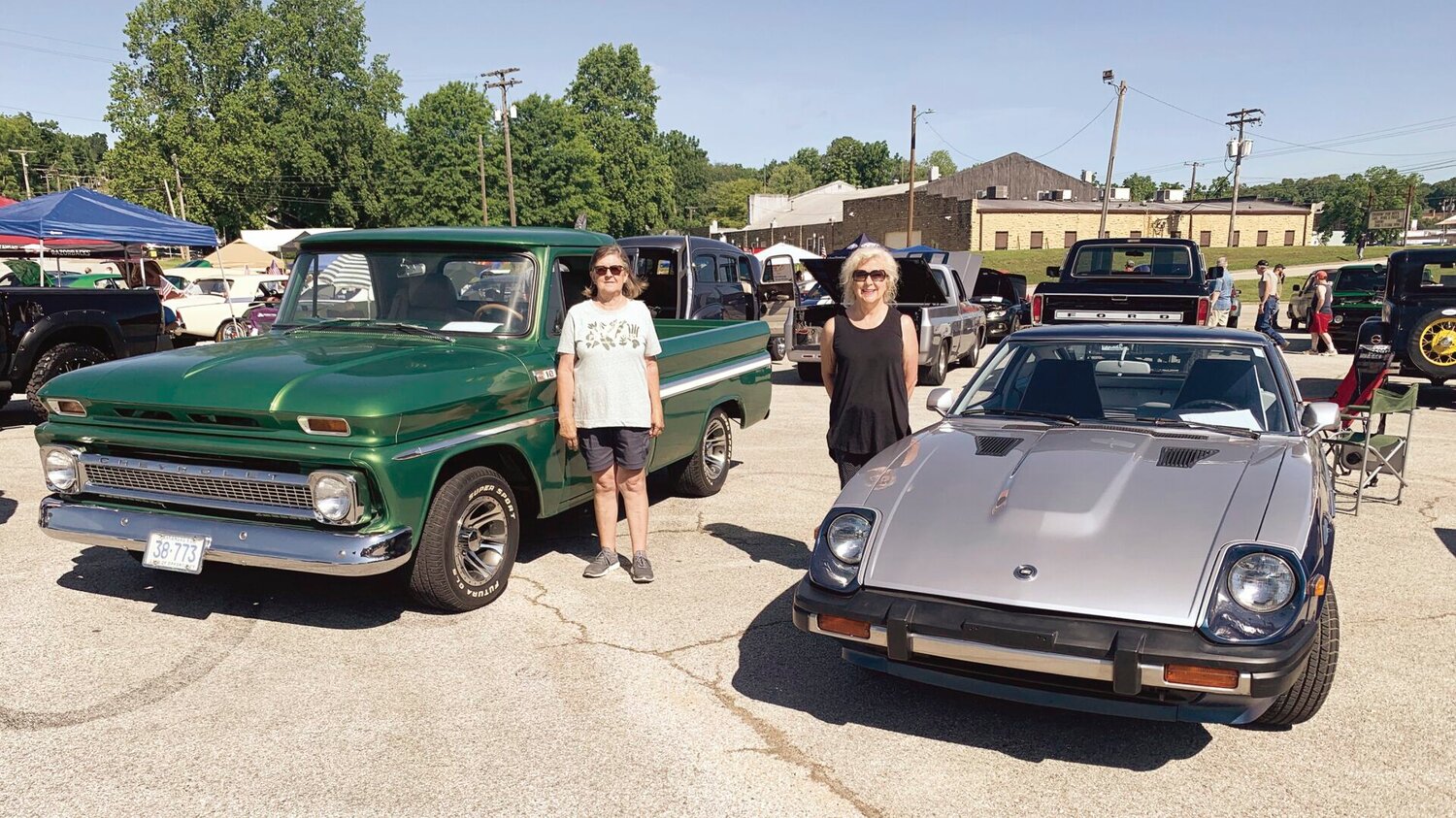 Cruisin' for Vets Car Truck and Bike Show