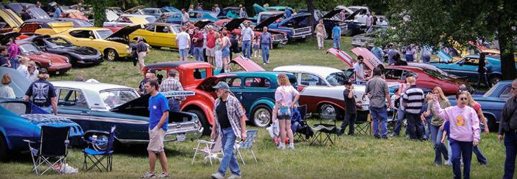 Cruizzin' Dreams Sutton Cruise Night