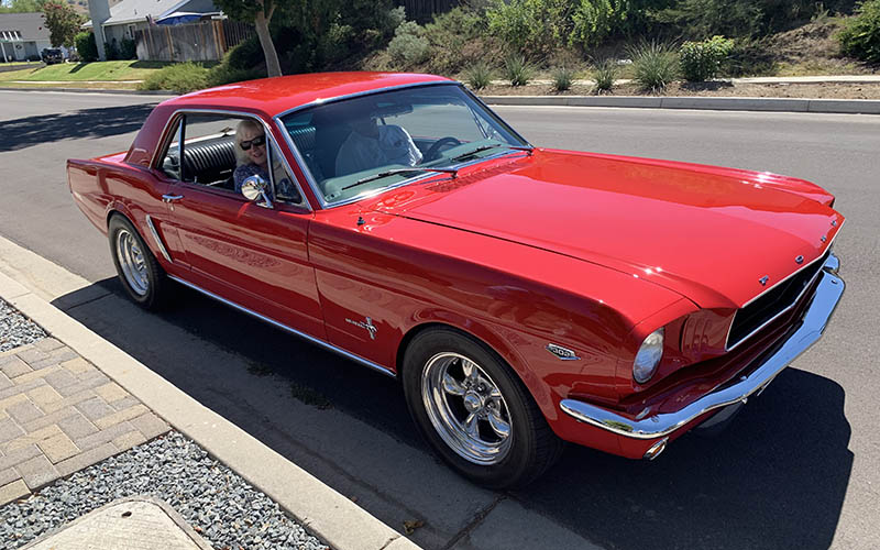 Cruisin' La Verne Holiday Car Show