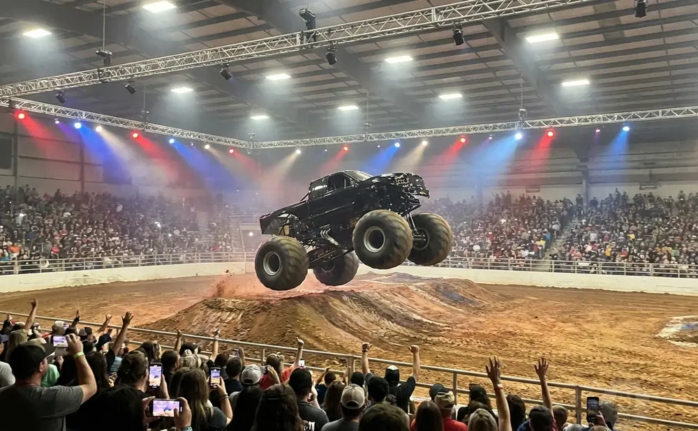 Monster Truck Wars Howard Lake