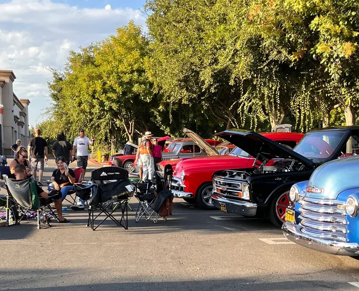 Small Town Cruizers - Cruize Night