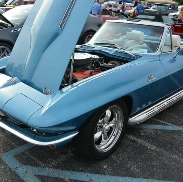 Cars & Coffee Lakeshore