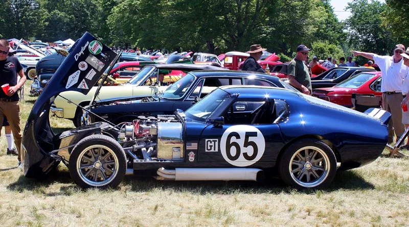 Cruisin' thru Time Antique, Classic & Custom Auto Show