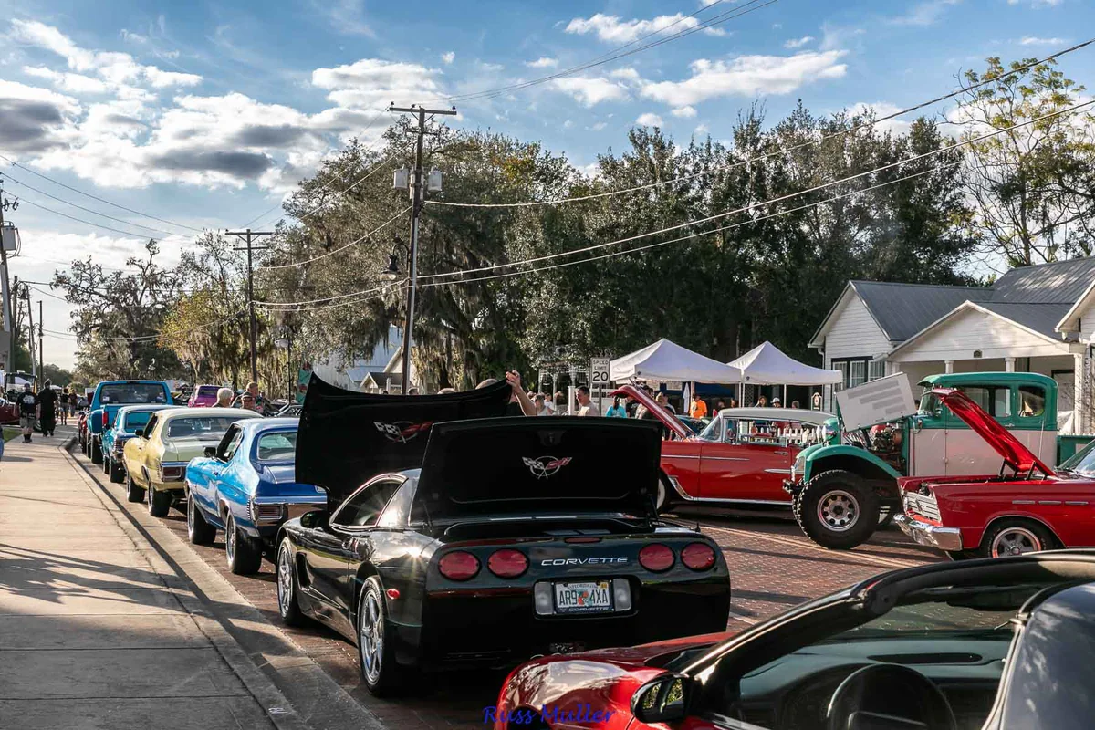 Downtown Longwood Cruise In