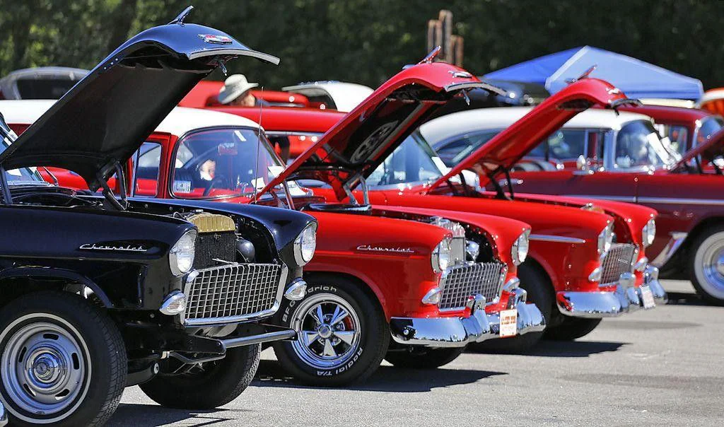 Spindles Spring Dust Off Car Show