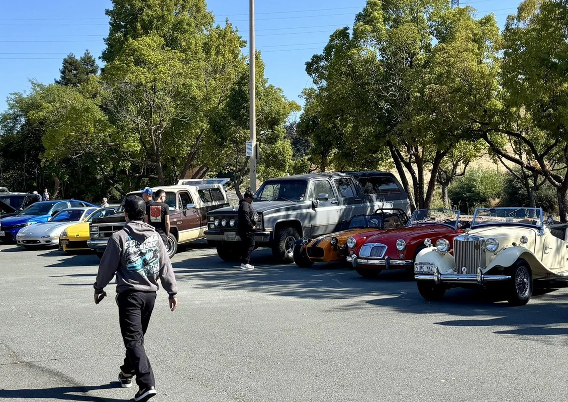 Le Pit Club Moraga Pit Stop