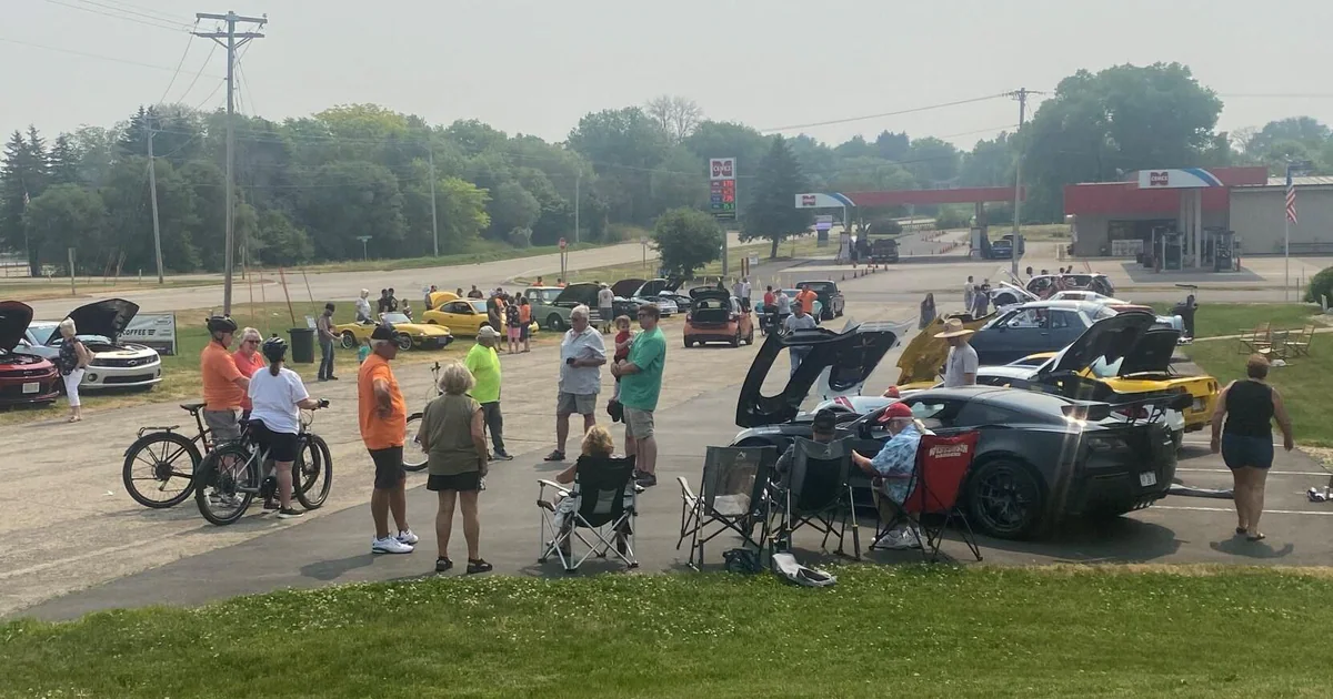 Dam Cars and Coffee