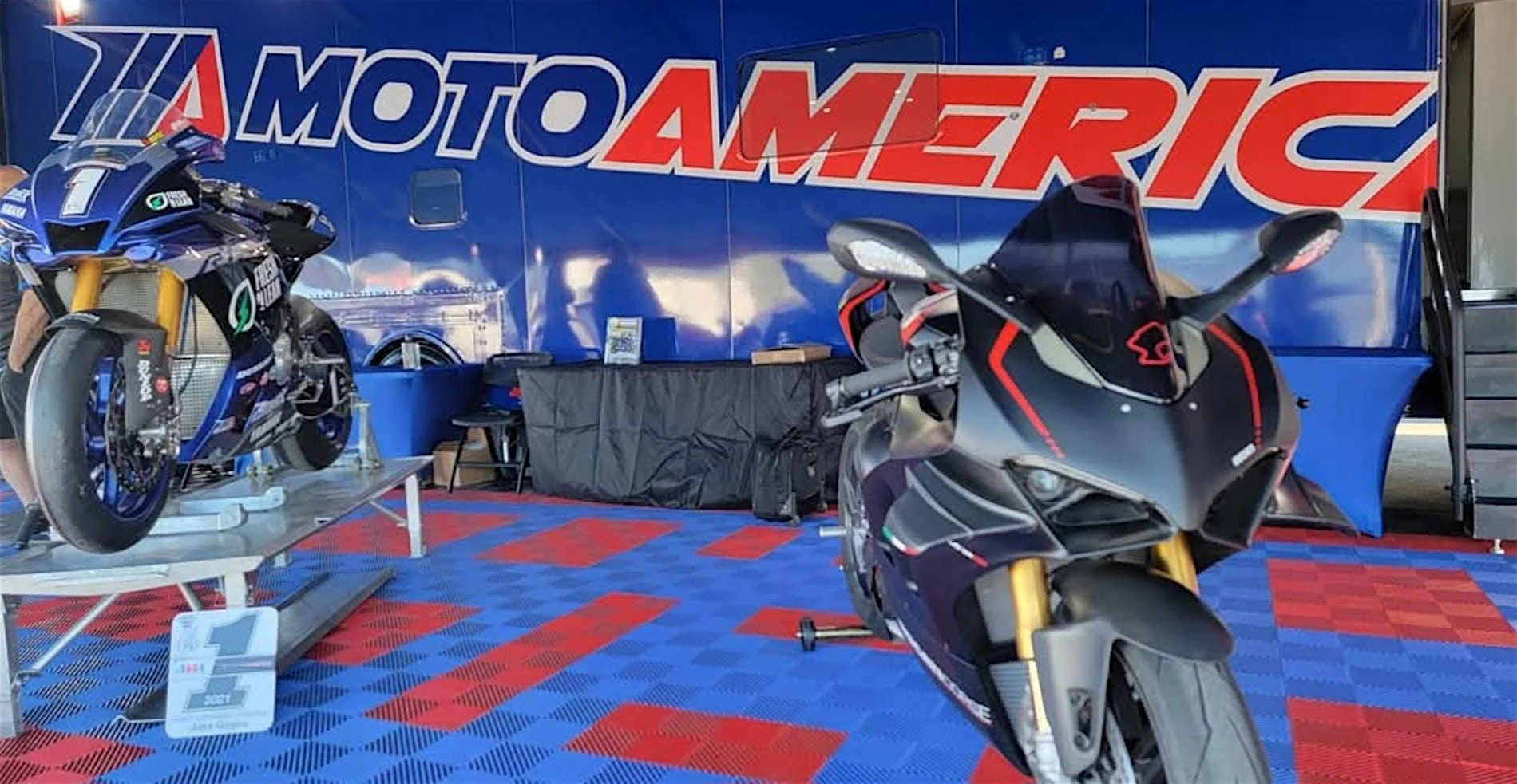 Forza Italiana Laguna Seca Speedfest